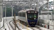 MRT Jakarta resmi beroperasi komersial 