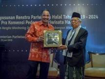 Menpar AY (Foto Dok Kemenpar)