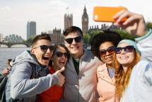 Agoda Luncurkan Travel Guide untuk Mempermudah Wisatawan dalam Bepergian 
