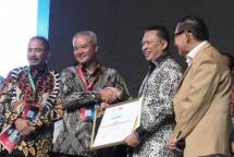 CEO WIKA, Tumiyana Raih Penghargaan Marketeer of The Year 2019 Kategori Konstruksi