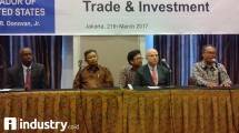 Ketua API Ade Sudrajat (Kanan) dalam Bisnis meeting dengan kedubes Amerika Serikat (Hariyanto/ INDUSTRY.co.id)