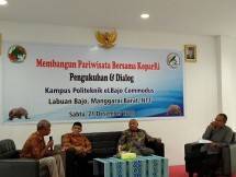 LABUAN BAJO &ndash; Koperasi Pariwisata Republik Indonesia (KoparRi) Cabang Komodo resmi dikukuhkan di Aula Kampus Politeknik eLBajo, Labuan Bajo, Sabtu (21/12/2019). 