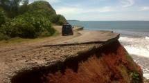 Abrasi di Pulau Tikus, Bengkulu. (Foto: IST)