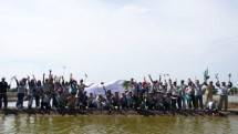 Jababeka Ajak Para Tenantnya Tanam Pohon Mangrove di Pesisir Pantai Bekasi