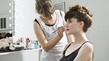 Ilustrasi Beauty Class (Ragnar Schmuck/Getty Images)
