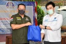 Donasi Ketua MPR RI kepada Mahasiswa 