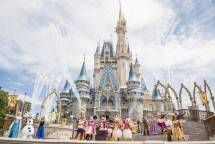 Disney World dan Universal Orlando Tak Wajibkan Pengunjung Pakai Masker