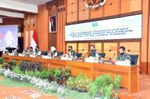Rakor Pelayanan Terintegrasi Pada Rumah Sakit Rujukan Covid-19 Di Jawa Timur