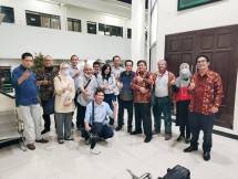 Melanjutkan upaya pembelaan atas kejanggalan kasus yang menimpa salah satu alumninya, FORUM ALUMNI CC83-FEUI83 menyampaikan surat terbuka kepada Ikatan Bankir Indonesia (IBI) dan Perhimpunan Bank Nasional (Perbanas)