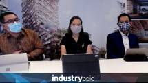 Direktur Pemasaran & Penjualan Crown Group Indonesia, Tyas Sudaryomo didampingi Sales Manager Crown Group Indonesia Reiza Arief serta GM Strategic & Corporate Communication Crown Group Indonesia Bagus Sukmana saat media breafing secara virtual (Foto: Ridwan/Industry.co.id)