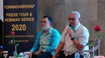 Bupati Kuningan Acep Purnama (Kanan) 