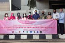 Lawan Covid-19, PIA DPR Sumbang Wastafel untuk Lingkungan Gedung DPR RI