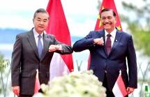 Menlu China Whang Yi dan Menko Marves Luhut Binsar Pandjaitan
