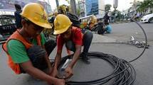 Ilustrasi PLN. (Dimas Ardian/Bloomberg via Getty Images)