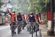 Dankormar dan Prajurit Marinir Gowes Sehat Bersama