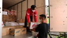 Bantu Korban Banjir, SiCepat Salurkan Donasi ke BPBD Kabupaten Bekasi