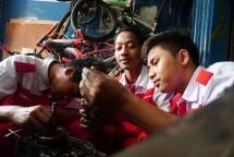 Alumni SMK ini Dilatih Jadi Pengusaha Bengkel, Kini Omsetnya Lebih dari Rp 500 Juta