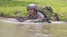 Prajurit Yonif 3 Brigif 2Mar Pasmar 2 Latihan Renang Tempur