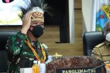 Panglima TNI Marsekal TNI Hadi Tjahjanto, S.I.P.