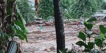 Bencana banjir bandang dan tanah longsor yang terjadi di Nusa Tenggara Timur (NTT), Minggu (4/5). (BPBD Kabupaten Flores Timur))