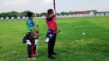 Pratu Mar M. Kasim Atlet Batalyon Infanteri 1 Marinir Berprestasi di Fly Navy Internasional Archery Open 2021