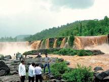 Sungai di Saputara, Distrik Dang, Gujarat (timesofindia)