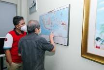  Bantu Kapal Apung yang Karam di Teluk Sape, Sicepat Ekspres, Berikan Donasi