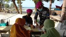 Prajurit Marinir Laksanakan Proses Vaksinasi