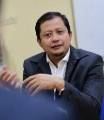 Alalis Politik Ubedilah Badrun 