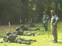 Prajurit Bekang Kostrad Tingkatkan Kemampuan Menembak Senjata Ringan