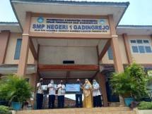 BCA Rangkul Sekolah Binaan BCA