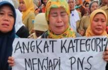 Komisi II: Tidak Akan Ada PHK Massal Tenaga Honorer 2023