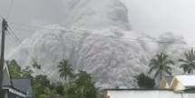 Awan Panas Guguran (APG) Gunung Semeru Lunajang Jawa Timut (Foto Dok BNPB) 