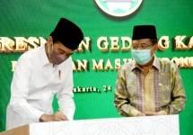 Presiden Jokowi dan Ketua DMI Jusuf Kalla