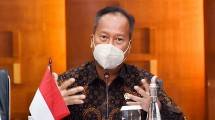 Menteri Perindustrian Agus Gumiwang Kartasasmita 
