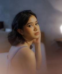 BERLALU Single Perdana Amira Karin