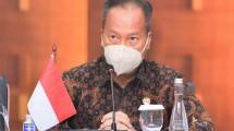 Menteri Perindustrian Agus Gumiwang Kartasasmita 
