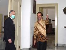Presiden Jokowi Terima Laporan Hasil Kunjungan Menko Marinves ke Arab Saudi dan Bertemu dengan mantan PM Inggris Tony Blair
