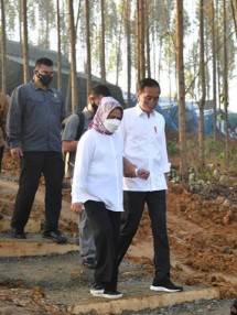 Presiden Jokowi dan Ibun Negara Iriana