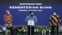 Menteri BUMN Erick Thohir saat Prescon pembubaran BUMN yang tidak profit 