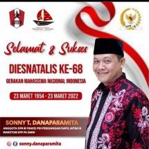 Anggota DPR RI Fraksi PDI Perjuangan Sonny T Danaparamita 