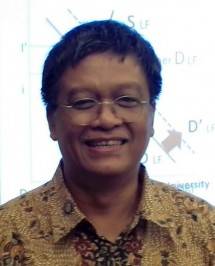 Dr. Josep Ginting