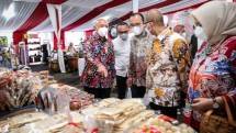 KemenKopUKM Gelar Pasar Kaget SMESCO Dongkrak Omzet Pelaku UMKM
