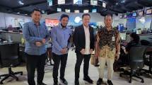 Kunjungan Direktur Jaringan Operasi dan Penjualan PT Pegadaian Eka Pebriansyah di kantor Media Grup