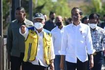 Presiden Jokowi dan Menteri PUPR Basuki 