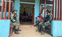 Satgas Pamtas Yonif Raider 142 KJ Tingkatkan Suasana Ibadat yang Aman dan Nyaman Bersih