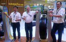 Peluncuran ban untuk truk dan bus Goodyear S200+ di booth Goodyear di GIIAS, Selasa (15/8/2017).