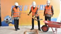 Menperin Agus Gumiwang Kartasasmita saat melakukan topping off pembangunan House of Wellness