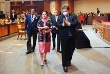Ketua DPP PDI Perjuangan (PDIP) Puan Maharani dengan Ketua Umum Golkar Airlangga Hartarto/Doc Golkar