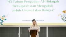 Ketua Dewan Pimpinan Daerah (DPD) Pengajian Al-Hidayah Kota Bogor, Melli Nuraini Darsa